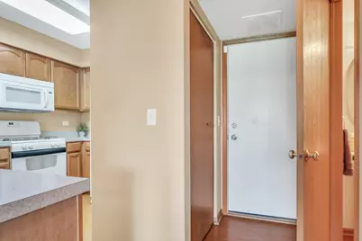 39712 N Warren Lane, Beach Park, IL 60083 - Photo 8