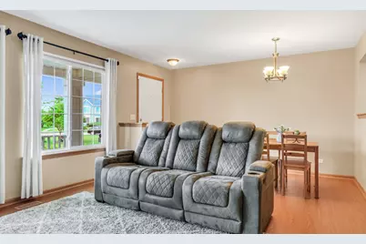 39712 N Warren Lane, Beach Park, IL 60083 - Photo 10