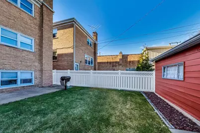 6430 W Gunnison Street #1, Harwood Heights, IL 60706 - Photo 16
