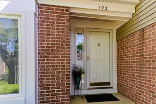 193 Country Club Dr, Prospect Heights, IL 60070 - Photo 4