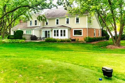 193 Country Club Drive, Prospect Heights, IL 60070 - Photo 8