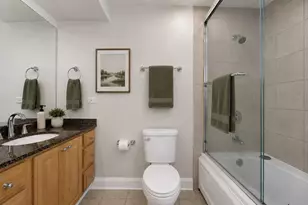 728 W Addison St, Chicago, IL 60613 - Photo 8