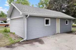 2009 S 4th St, Rockford, IL 61104 - Photo 22