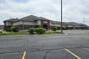 1452 Merchant Dr, Algonquin, IL 60102 - Photo 1