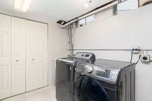 2005 E Cayuga Ln, Mount Prospect, IL 60056 - Photo 22