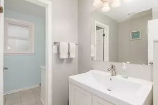 2005 E Cayuga Ln, Mount Prospect, IL 60056 - Photo 14