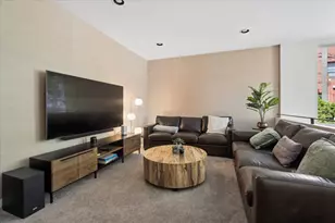 1212 N Hoyne Ave, Chicago, IL 60622 - Photo 20