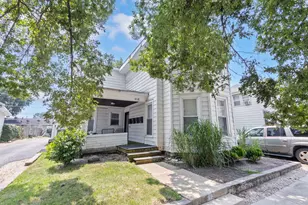 408 Campbell St, Joliet, IL 60435 - Photo 2