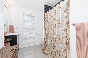 408 Campbell St, Joliet, IL 60435 - Photo 12