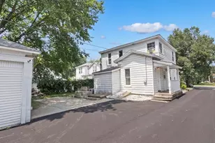 408 Campbell St, Joliet, IL 60435 - Photo 24