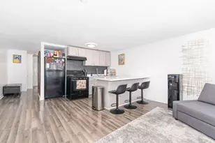 408 Campbell St, Joliet, IL 60435 - Photo 10