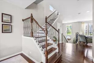 3249 Coral Ln, Glenview, IL 60026 - Photo 16