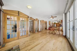 6710 W Forest Preserve Dr, Harwood Heights, IL 60706 - Photo 12