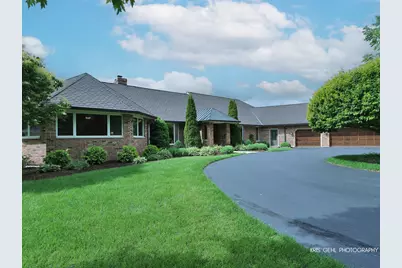 26639 N Longmeadow Circle, Mundelein, IL 60060 - Photo 2