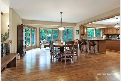26639 N Longmeadow Circle, Mundelein, IL 60060 - Photo 8