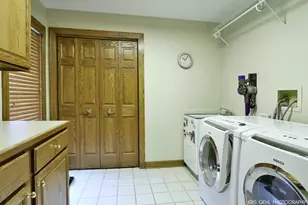 26639 N Longmeadow Circle, Mundelein, IL 60060 - Photo 14