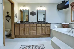26639 N Longmeadow Circle, Mundelein, IL 60060 - Photo 24