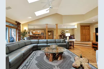 26639 N Longmeadow Circle, Mundelein, IL 60060 - Photo 6