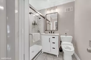 271 9th St, Wheeling, IL 60090 - Photo 8