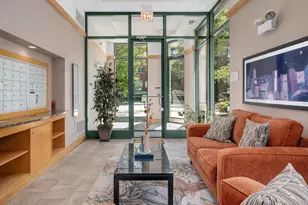 125 N Euclid Ave, Oak Park, IL 60301 - Photo 2