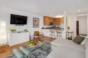 125 N Euclid Ave, Oak Park, IL 60301 - Photo 4