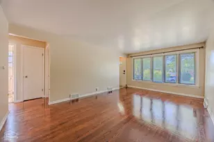 10526 Altgeld St, Melrose Park, IL 60164 - Photo 2