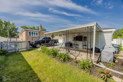 10526 Altgeld Street, Melrose Park, IL 60164 - Photo 22