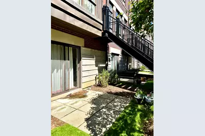 1346 S Indiana Parkway, Chicago, IL 60605 - Photo 18