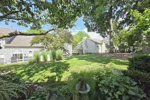 727 Shady Oaks Ct, Elgin, IL 60120 - Photo 24