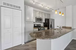 1450 S Halsted St, Chicago, IL 60607 - Photo 8
