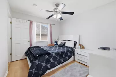 154 Augusta Drive, Streamwood, IL 60107 - Photo 28