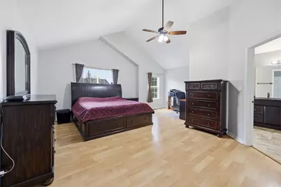 154 Augusta Drive, Streamwood, IL 60107 - Photo 22