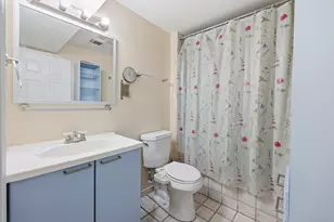 154 Augusta Dr, Streamwood, IL 60107 - Photo 38