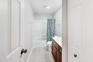 1451 S Bacon Rd, Round Lake, IL 60073 - Photo 16