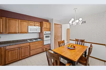 3818 Isabel Street, Skokie, IL 60076 - Photo 6