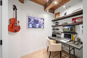 811 W Aldine Ave, Chicago, IL 60657 - Photo 26