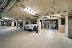 811 W Aldine Ave, Chicago, IL 60657 - Photo 44