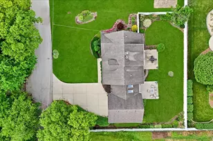 6N477 Salina Ave, Saint Charles, IL 60174 - Photo 6