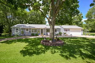 411 Carlisle Rd, Batavia, IL 60510 - Photo 1