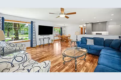 411 Carlisle Road, Batavia, IL 60510 - Photo 8