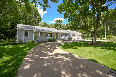 411 Carlisle Road, Batavia, IL 60510 - Photo 2