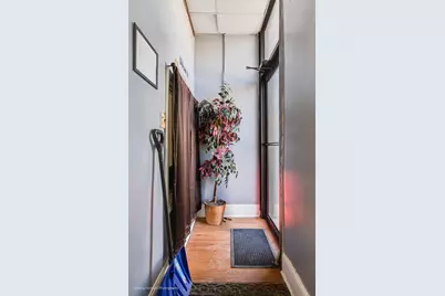 2711 E 93rd Street, Chicago, IL 60617 - Photo 2