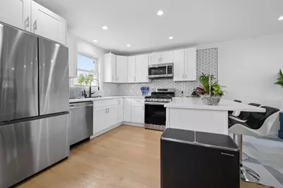 13342 S Avenue N, Chicago, IL 60633 - Photo 8