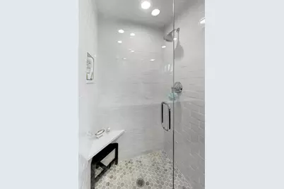 1311 E Woodford Place, Arlington Heights, IL 60004 - Photo 28