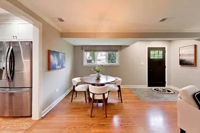 1311 E Woodford Place, Arlington Heights, IL 60004 - Photo 6