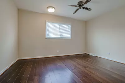 9249 Barberry Lane, Des Plaines, IL 60016 - Photo 20