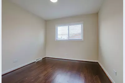 9249 Barberry Lane, Des Plaines, IL 60016 - Photo 18