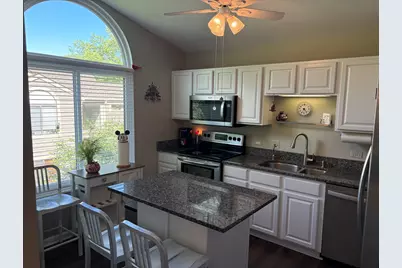 414 White Oak Lane, Barrington, IL 60010 - Photo 2