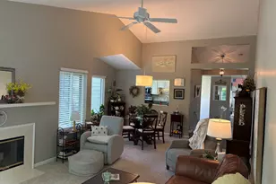 414 White Oak Ln, Barrington, IL 60010 - Photo 10