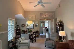 414 White Oak Ln, Barrington, IL 60010 - Photo 12